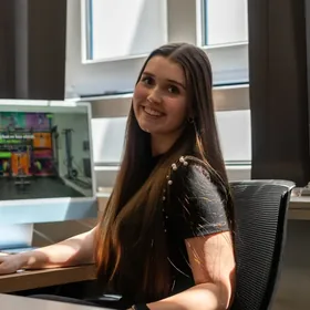 Kateřina Dvořáková — recepce a osobní trenérka FitArt
