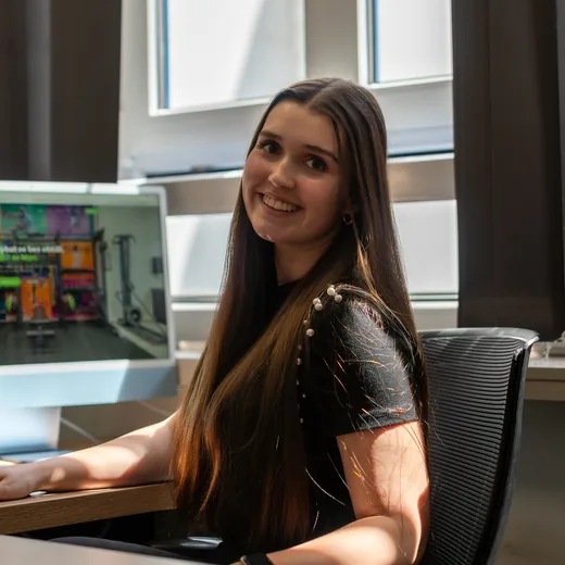 Kateřina Dvořáková — recepce a osobní trenérka FitArt